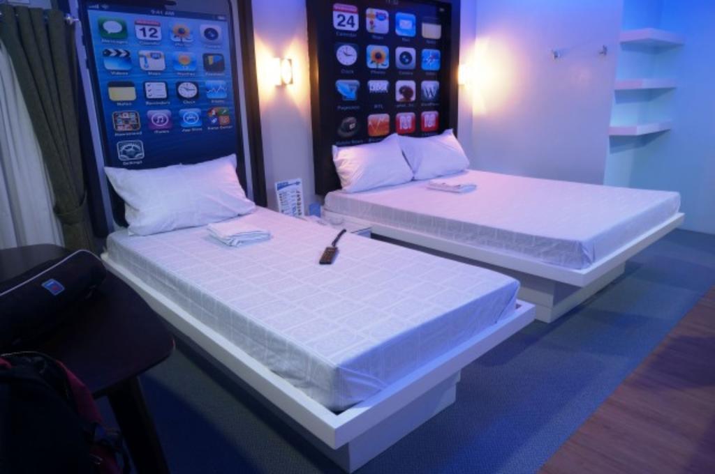 Icon Hotel Манила Стая снимка