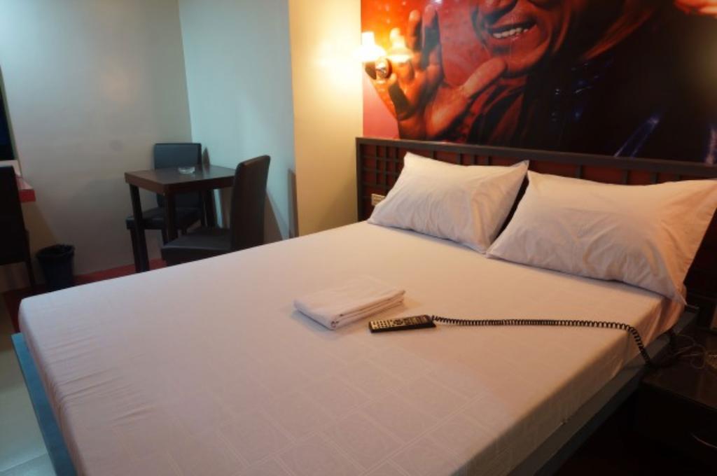 Icon Hotel Манила Стая снимка