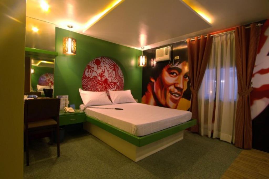 Icon Hotel Манила Стая снимка