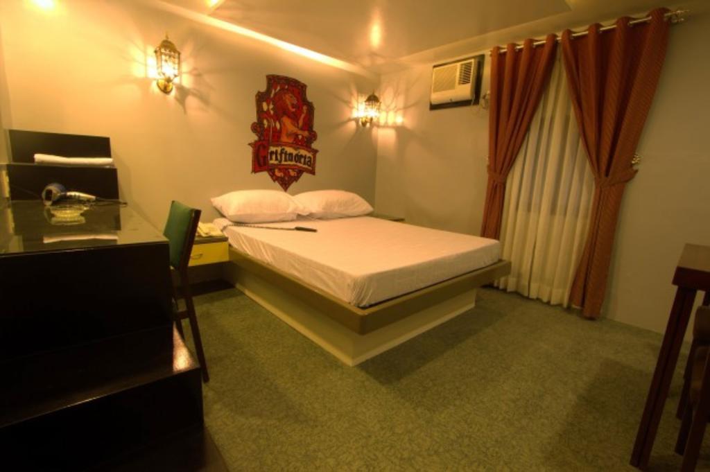Icon Hotel Манила Стая снимка