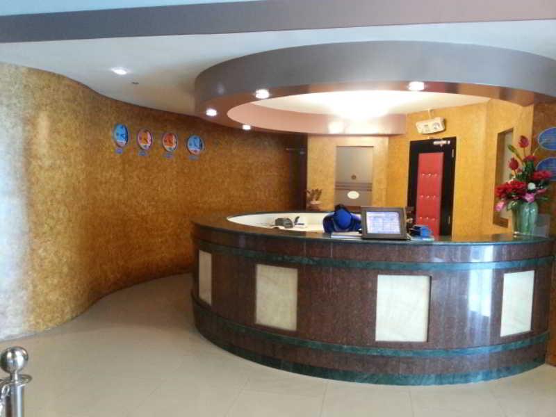 Icon Hotel Манила Екстериор снимка